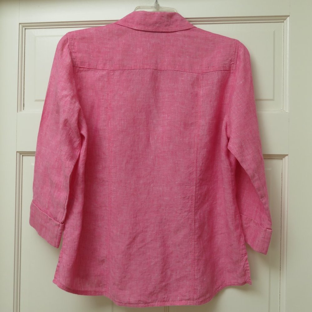 CLEARANCE Foxcroft Raspberry colored 100% Linen Y neck button down shirt size 8 - Picture 2 of 7